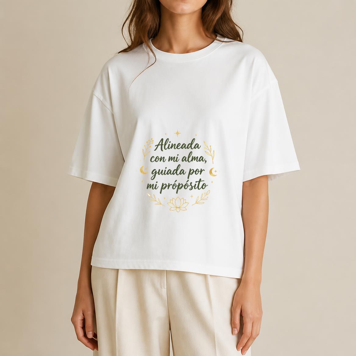 Camiseta Carodesign — Alineada con mi alma, guiada por mi propósito